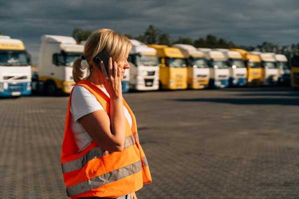 How to Avoid Problems When Shipping Salvage Cars