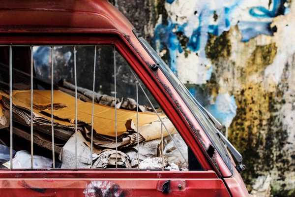 Common Signs of Structural Damage in Salvage Cars