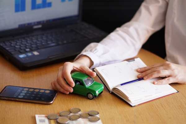 Top 10 Affordable Salvage Car Auctions Online
