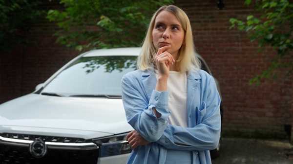 Understanding Insurance and Financing Options for Salvage Nissan Purchases